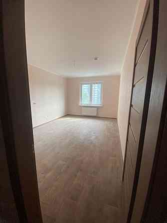 Зданий 49м +гардеробна З РЕМОНТОМ Навігатор Коноплянська Лугова Київ