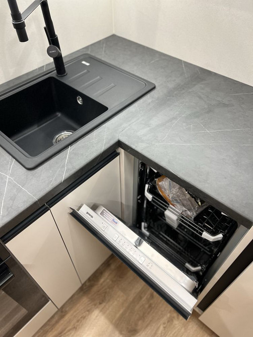 Продам нову дизайнерську 1к в Жк Софія Резиденс Софиевская Борщаговка - изображение 4