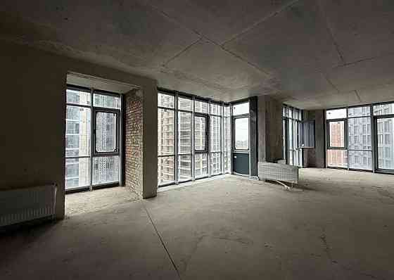 Новопечерские липки Драгомирова (Верхогляда) Дельмар Delmar Печерск Київ