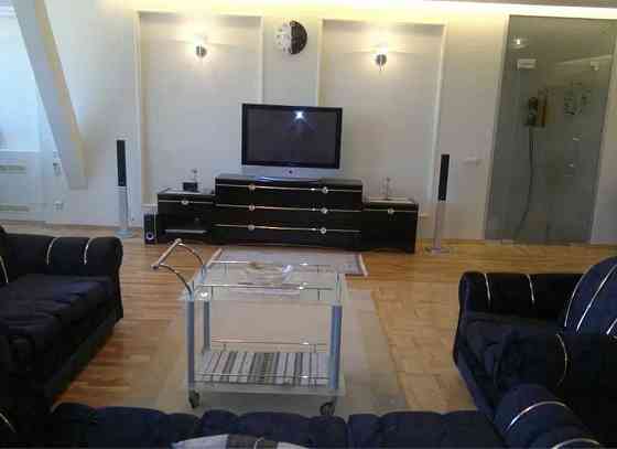 Продам простору 3-кімнатну квартиру  Аркадіївська Гоголя Центр 150кв.м Днепр