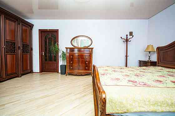 Низька ціна Простора 3к 96 м2 +сауна Урлівська 5 ТРЦ RiverMall Газ Київ