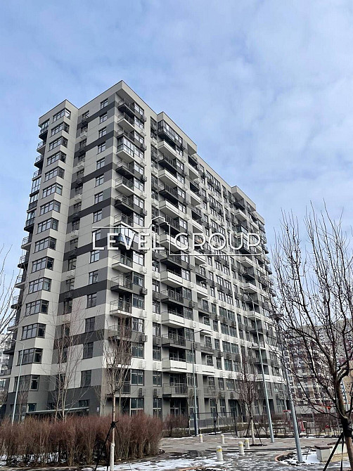 Продаж 2к квартири ЖК Варшавський 2 Виноградар ТРЦ Ретровіль Київ - зображення 1