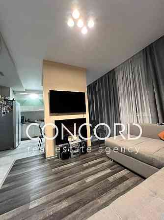 Феодосійська вул., 1. Двокімнатна. Метро Деміївська. З РЕМОНТОМ! Київ