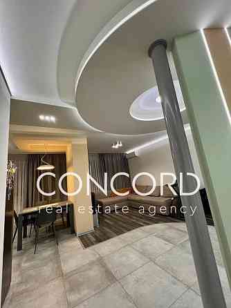 Феодосійська вул., 1. Двокімнатна. Метро Деміївська. З РЕМОНТОМ! Київ