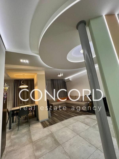 Феодосійська вул., 1. Двокімнатна. Метро Деміївська. З РЕМОНТОМ! Київ - зображення 4