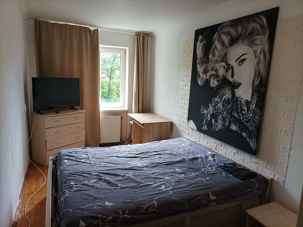 Здається двох кімнатна на набережній Черемушки. Мукачево - зображення 1