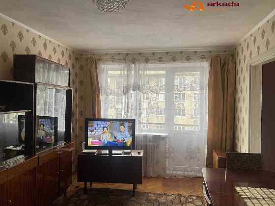 Оренда   3- кімнатна квартира
вул. Карпатська, 4 Ивано-Франковск