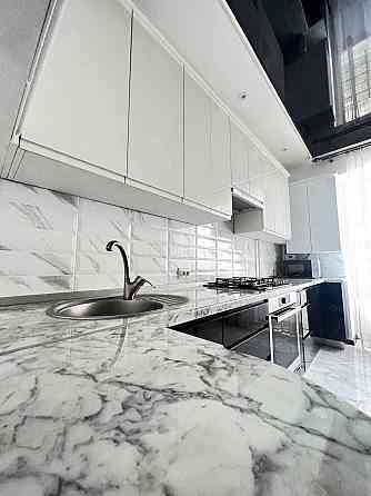 Оренда 2 кім квартири НОВОБУДОВА вул. Довженка 3 поверх! Ивано-Франковск