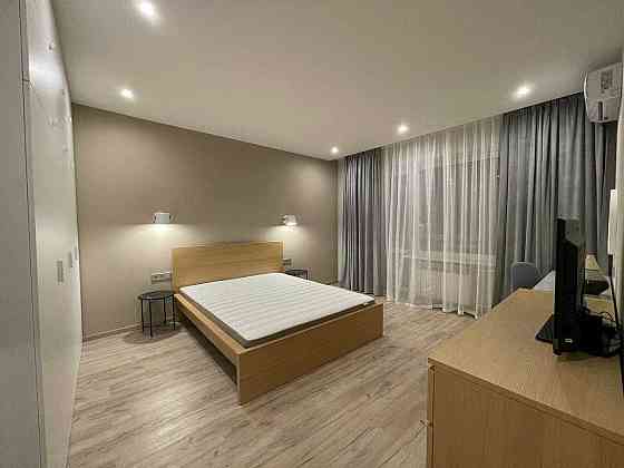 Довгостроково оренда 2-к квартири. метро Печерська Киев