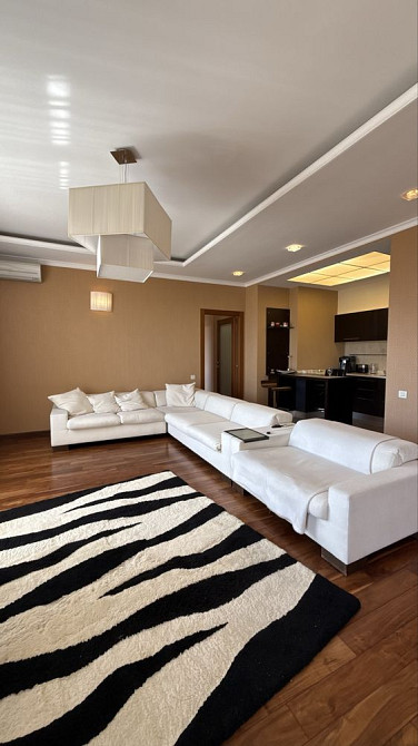 Сдам двухкомнатную квартиру в Отраде, Французский бульвар Одесса - изображение 1