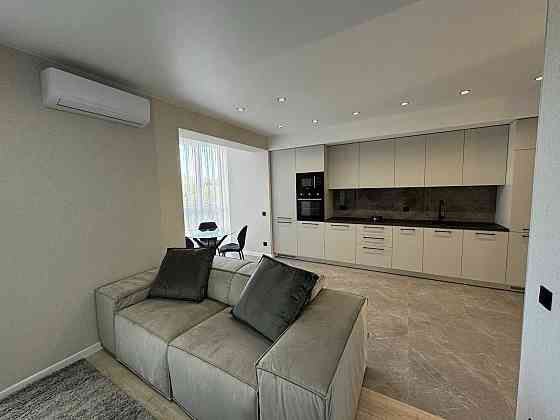 Сдаётся 1 комн.квартира - студия Premium classa в ЖК Kvartal ! Запоріжжя