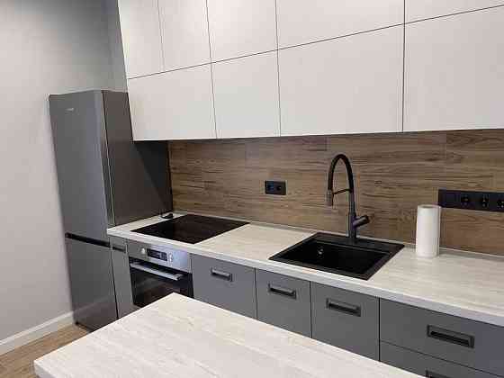 Новый ремонт. Рядом центр города. Ж.М. СОЛНЕЧНЫЙ. 1-к квартира. Днепр