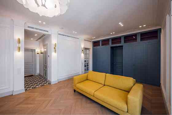 Продаж 3-квартири, Воздвиженка, Поділ, вул.Дегтярна 18. Власник! Київ