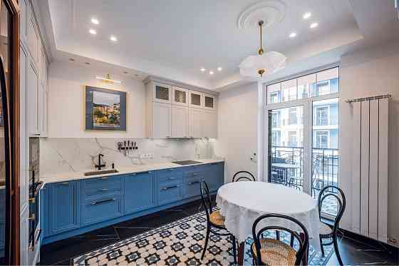 Продаж 3-квартири, Воздвиженка, Поділ, вул.Дегтярна 18. Власник! Київ