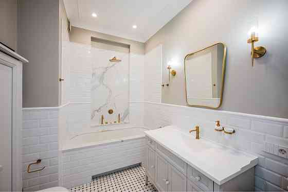 Продаж 3-квартири, Воздвиженка, Поділ, вул.Дегтярна 18. Власник! Київ