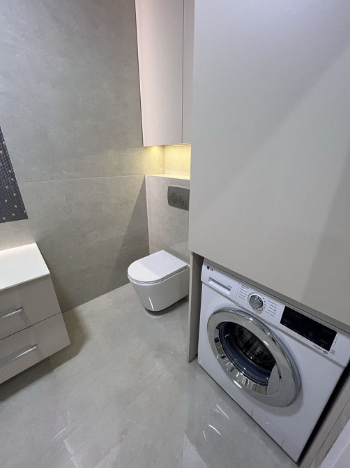 Продаж 2 кі-ної квартири ЖК "Crystal" Ужгород - зображення 5