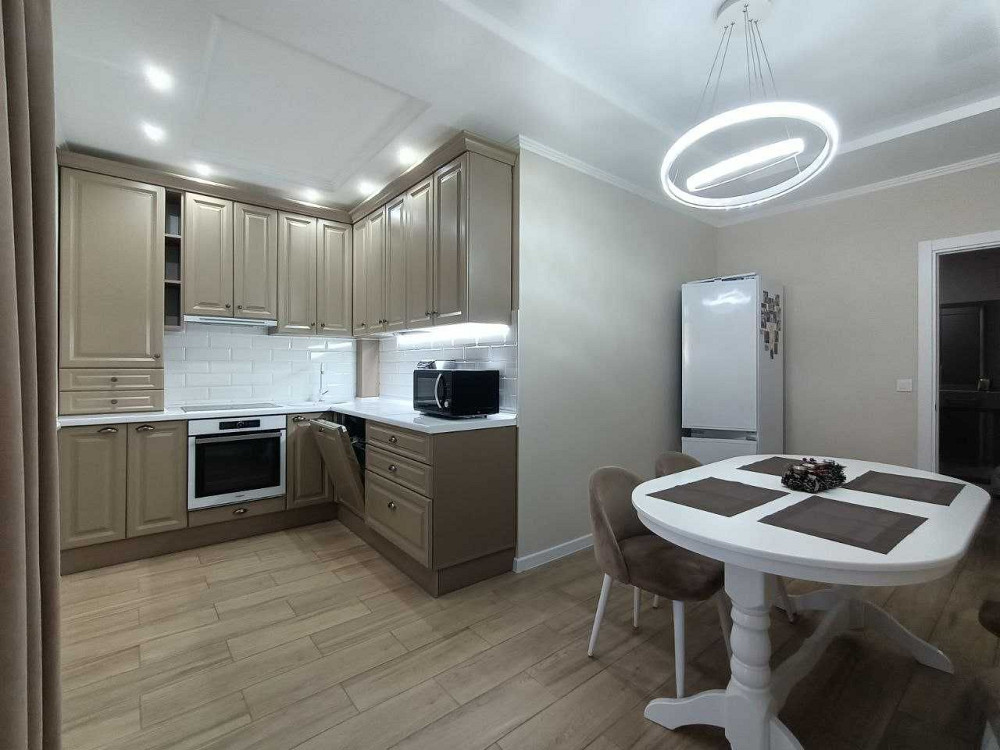 Терміново продаю 2 кім.квартиру з ремонтом. Новобудова .Ів.-франківськ Ивано-Франковск - изображение 1