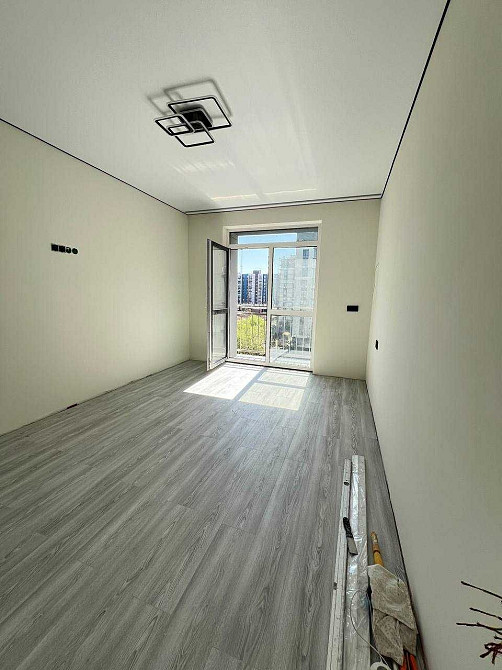 Продається 1-кімнатна квартира в ЖК «Козацький»  готова до заселення Крихівці - зображення 1