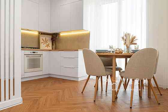 Продається стильна 2 км квартира неподалік центру Ивано-Франковск