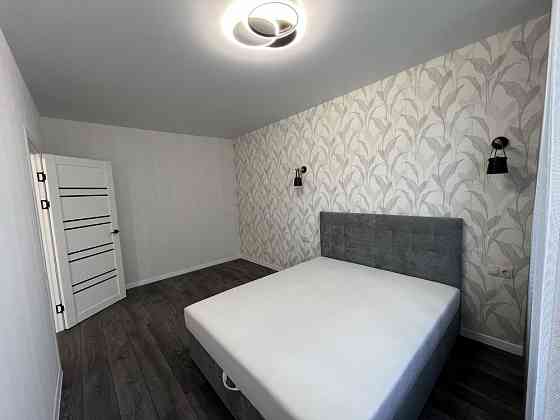 Квартира з новим ремонтом (ніхто не жив) в центрі Бучі Буча