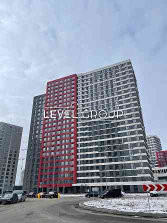 Простора 3к квартира ЖК Варшавський 3 Виноградар Ретровіль Київ