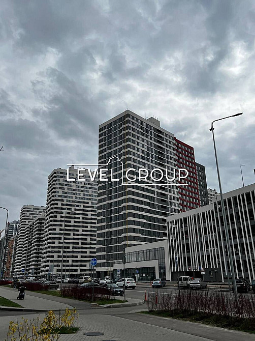 Простора 3к квартира ЖК Варшавський 3 Виноградар Ретровіль Киев - изображение 1