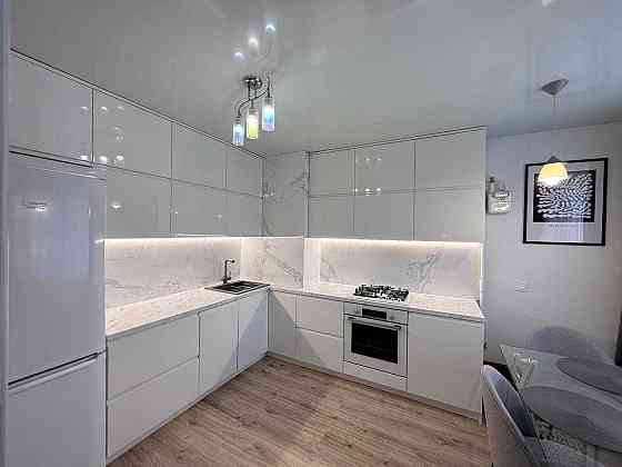 Продам, 3х, Тополь 3, евроремонт, мебель, техника Днепр