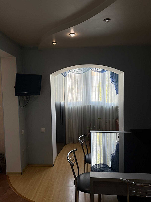 В продаже шикарная 3х ком с кухней-студией на Добровольского-98 кв.м. Одеса - зображення 2