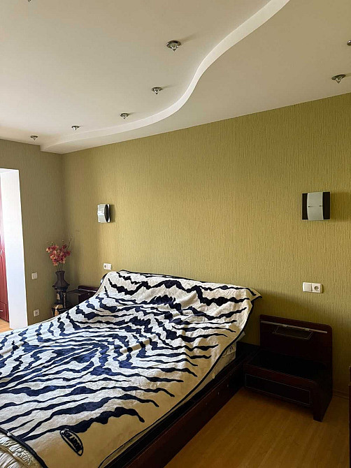 В продаже шикарная 3х ком с кухней-студией на Добровольского-98 кв.м. Одеса - зображення 7