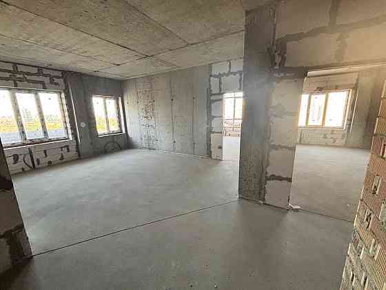 Трикімнатна квартира в зданому будинку в Аркадії Одеса