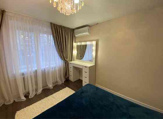 Квартира на Ереванской Киев