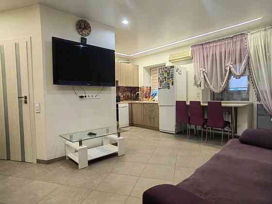 Сдам 3к квартиру начало ул. Воскресенская Днепр