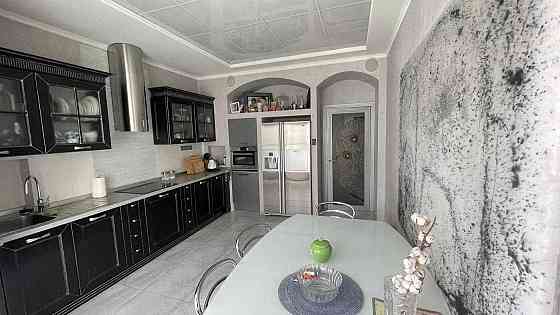 Оренда квартири 108м² у ЖК Пори Року (Времена года). Перша здача. 900$ Киев