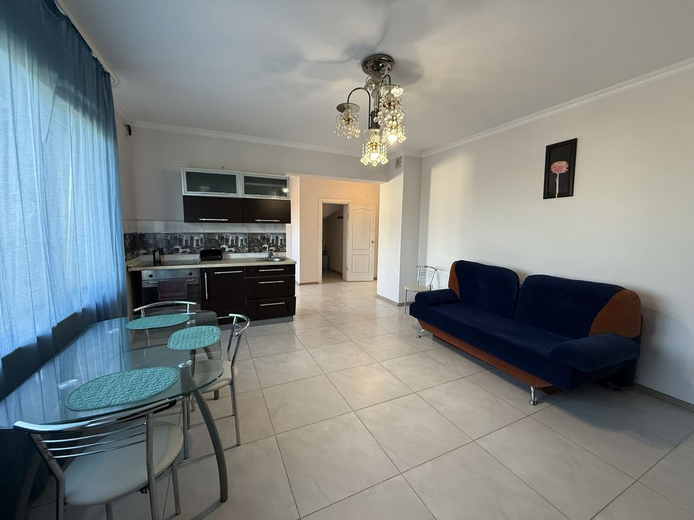 1 комнатная  кухня Студио + спальня в особняке ул. Примиська 7 Черновцы - изображение 2