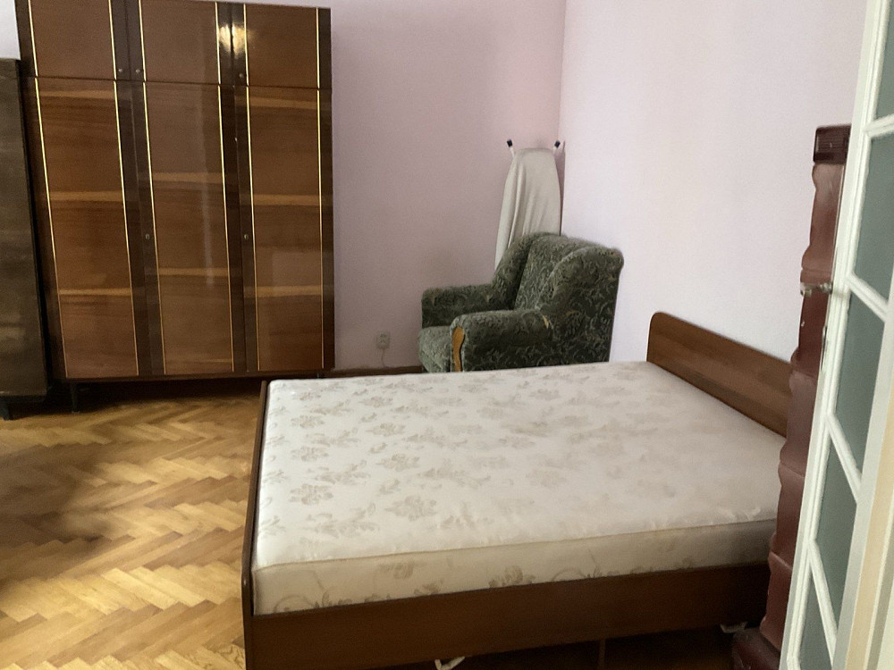 Власник 2-х кімн старий фонд  центр 60 м2 Черновцы - изображение 4