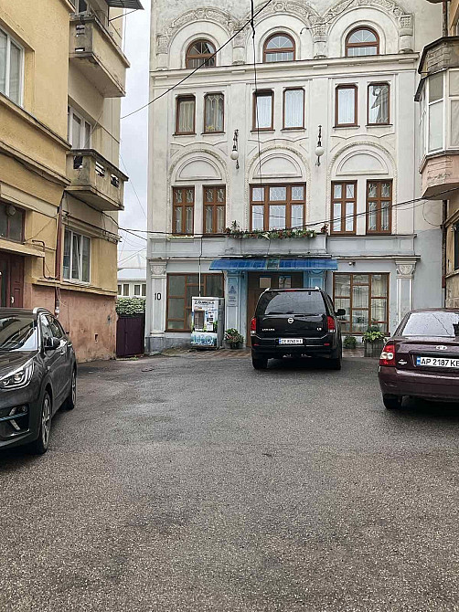 Власник 2-х кімн старий фонд  центр 60 м2 Черновцы - изображение 7