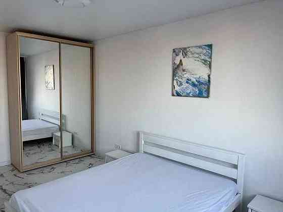 Продаж 2 кім. квартири плюс кухня студія по вул. Угорська Львів