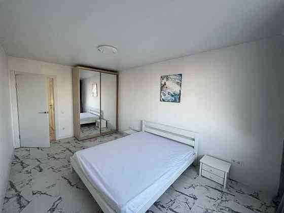 Продаж 2 кім. квартири плюс кухня студія по вул. Угорська Львів