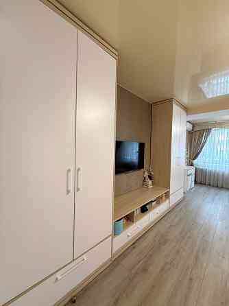 2 кімнатна квартира, 2 поверх, Газ. 80 кв м. вул.Висоцького\Сахарова Одесса