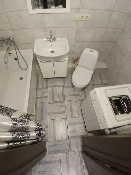 БЕЗ КОМІСІЇ, квартира з ремонтом, в ЦЕНТРІ, заходь і живи, ЖК Соборний Ирпень - изображение 5