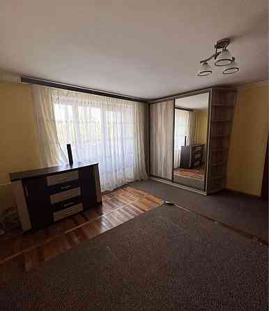 Продам 1 комнатную квартиру на салтовке Харьков