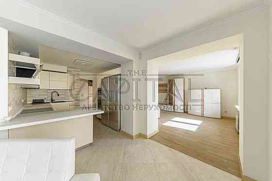 Оренда дворівневої квартири з видом на Дніпро / Оболонь Киев