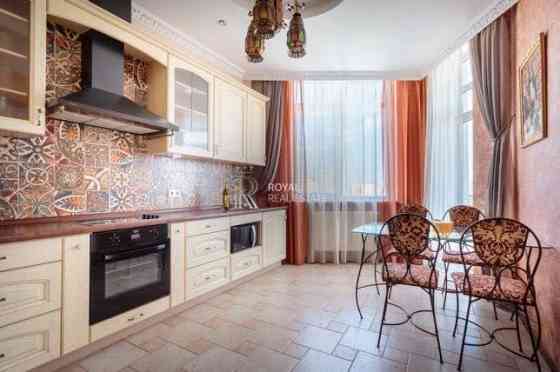 Аренда квартиры 4к 160 м2 ЖК Изумрудный Соломенский район Киев