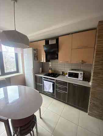 Сдаётся 3 к. квартира на Победе 5. Днепр