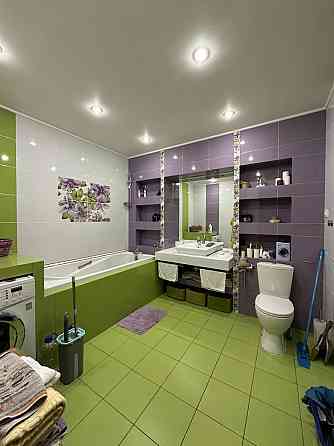 Сдам 2х комнатную квартиру 74 кв.м. ЖК Созидатель Днепр