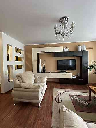 Сдам 2х комнатную квартиру 74 кв.м. ЖК Созидатель Днепр