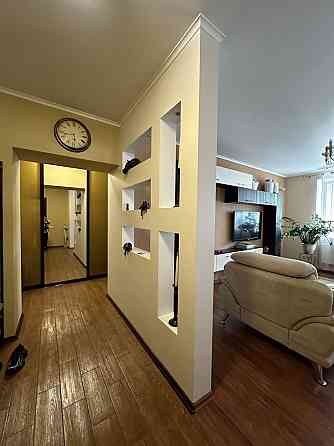 Сдам 2х комнатную квартиру 74 кв.м. ЖК Созидатель Днепр