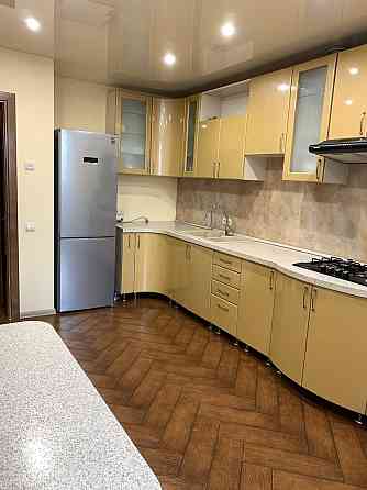 Оренда 3 кімнатної квартири вул. Артеківська 12 Днепр