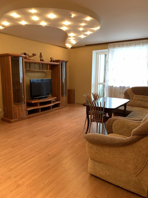 Оренда 3 кімнатної квартири вул. Артеківська 12 Днепр - изображение 1