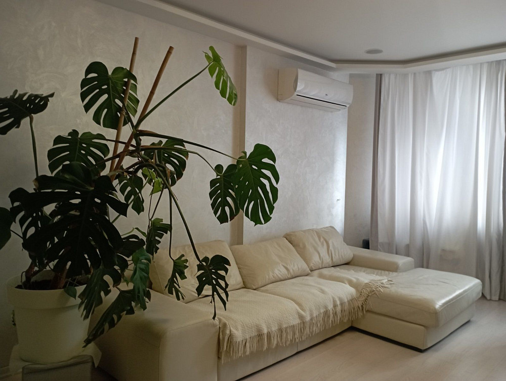 Аренда большой 1 комн квартиры 65 метров  Коцюбинское Пономарёва 26 ЖК Коцюбинське - зображення 1